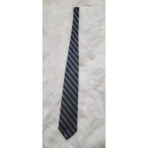 Brooks Basics Silk Tie.  58.5" x 3.75"